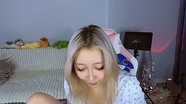 jasmilee online show from 02/01/26, 07:23