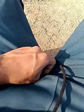 hot yogesh online show from 01/13/26, 04:29