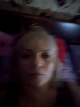 Snapshot of AliceStar333 chatting on 01/07/26, 04:26 AliceStar333 online show from 01/07/26, 04:26