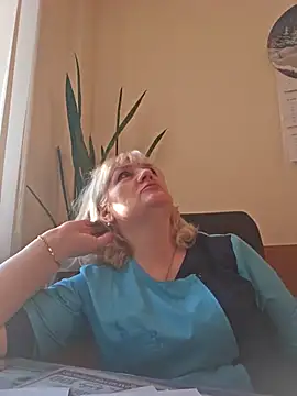 Snapshot of AliceStar333 chatting on 01/16/26, 06:50 AliceStar333 online show from 01/16/26, 06:50