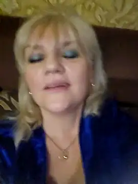 Snapshot of AliceStar333 chatting on 02/07/26, 02:54 AliceStar333 online show from 02/07/26, 02:54