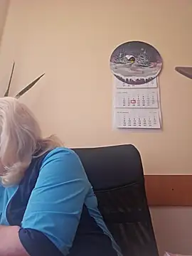 Snapshot of AliceStar333 chatting on 03/02/26, 05:52 AliceStar333 online show from 03/02/26, 05:52