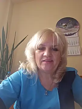 Snapshot of AliceStar333 chatting on 03/06/26, 06:54 AliceStar333 online show from 03/06/26, 06:54