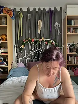 NymphoBuzi online show from 05/24/26, 03:06