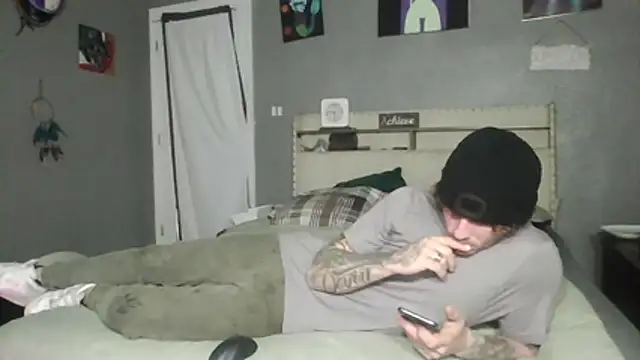 Derrick7799 online show from 01/13/26, 02:17