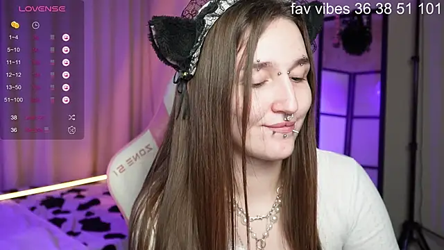 Alice Goth online show from 05/27/26, 08:11