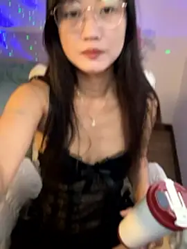 AnnieLi888 online show from 01/14/26, 08:42