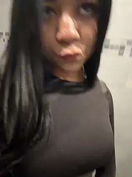 AnahiSkye online show from 03/26/26, 07:41