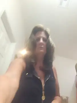 HotAzMilf online show from 06/04/26, 10:27