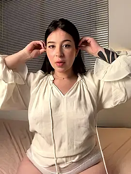 evelynrosess1 online show from 01/14/26, 11:20