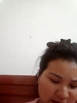 kira0021 online show from 01/12/26, 12:54