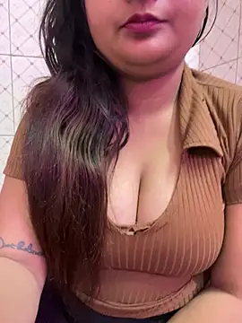 Curvy Anaya online show from 01/18/26, 04:00