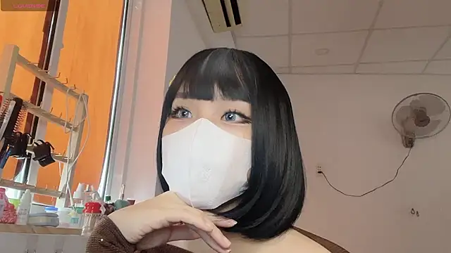 Tieu-May online show from 02/11/26, 04:28