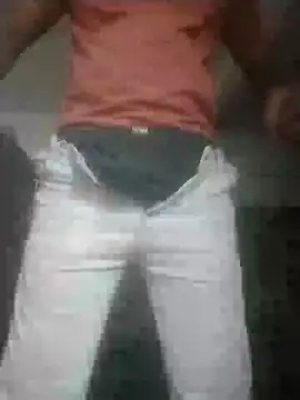 Snapshot of sexyboy_917 chatting on 05/06/26, 03:57 sexyboy 917 online show from 05/06/26, 03:57
