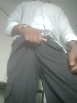 Snapshot of sexyboy_917 chatting on 05/30/26, 02:52 sexyboy 917 online show from 05/30/26, 02:52