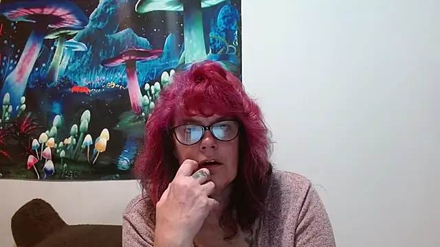 ladylavende3 online show from 10/15/25, 05:18