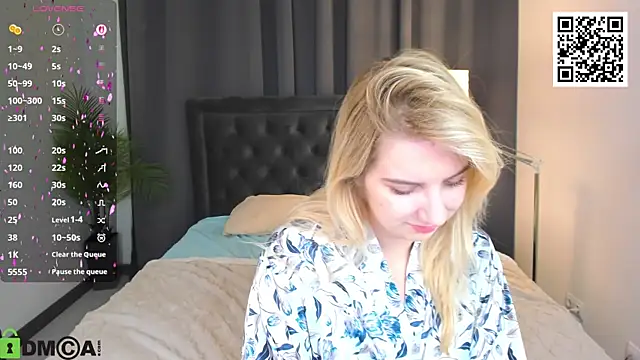 SoftLana online show from 02/25/26, 04:11