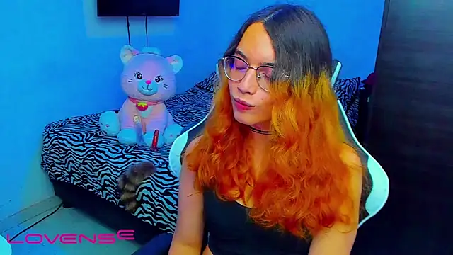 lillykittyyy online show from 04/09/26, 06:19