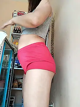 Lara queenxxx online show from 01/18/26, 06:23