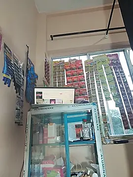 Lara queenxxx online show from 02/23/26, 11:51