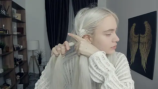 KristalCrowner online show from 02/28/26, 07:26