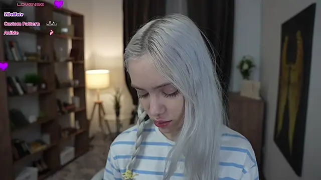 KristalCrowner online show from 03/07/26, 07:22