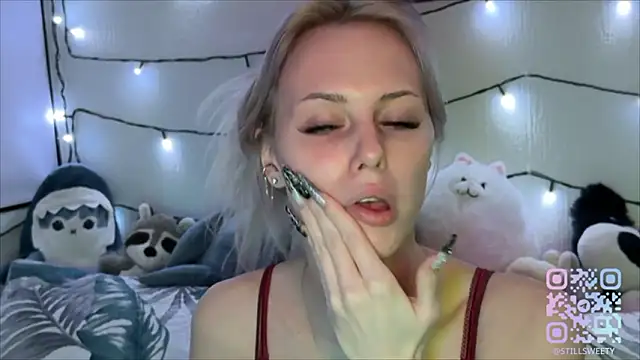 Snapshot of stillsweety chatting on 02/10/26, 04:55 stillsweety online show from 02/10/26, 04:55