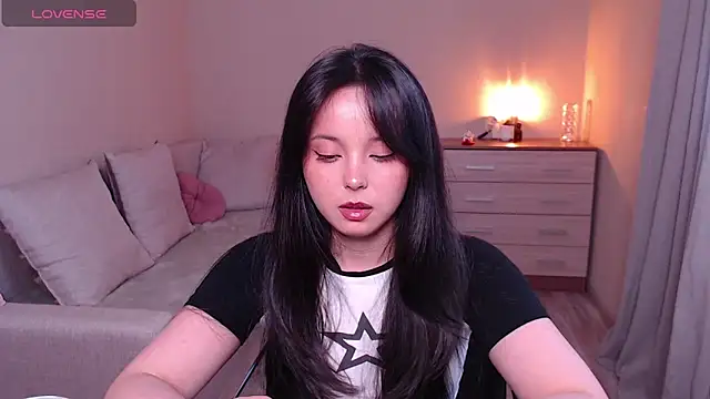 lia hetty online show from 05/15/26, 04:03