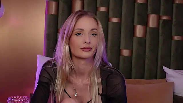 AmeliaAngel online show from 10/14/25, 09:43