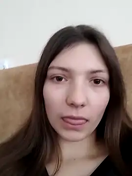 Snapshot of LunaTori456 chatting on 01/06/26, 10:30 LunaTori456 online show from 01/06/26, 10:30