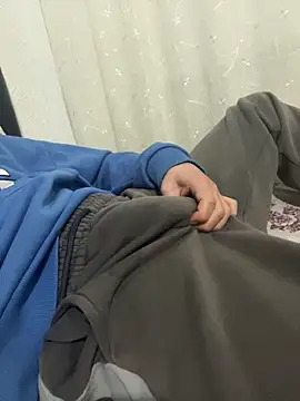 Kdkdndndxnxn online show from 04/03/26, 08:40