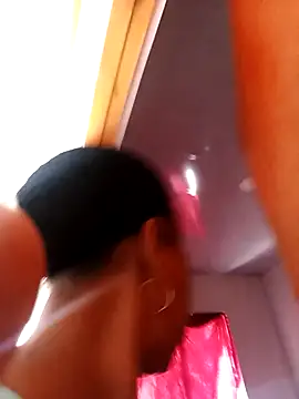 IIv0ryN0IIReX-XX online show from 04/05/26, 02:36