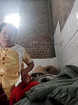 Snapshot of donaaa2 chatting on 02/14/26, 01:46 donaaa2 online show from 02/14/26, 01:46