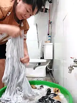 Snapshot of donaaa2 chatting on 02/15/26, 02:19 donaaa2 online show from 02/15/26, 02:19