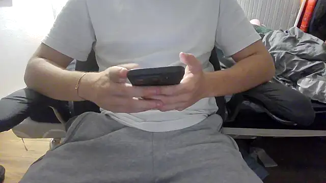 Snapshot of Natoushou chatting on 07/25/26, 12:20 Natoushou online show from 07/25/26, 12:20