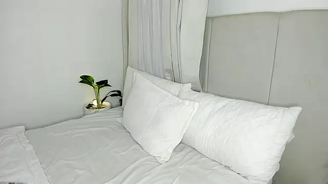 Snapshot of Soler_magnet chatting on 04/10/26, 08:35 Soler magnet online show from 04/10/26, 08:35