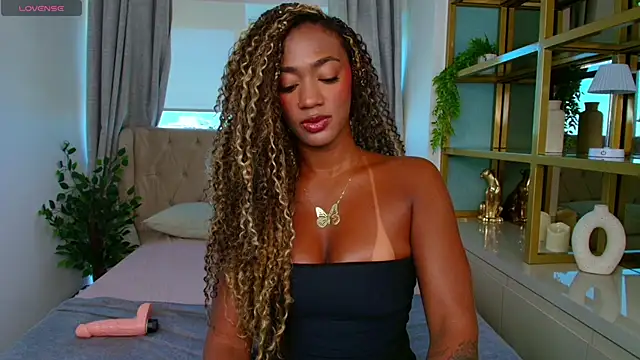 Patricia Rosse21 online show from 04/13/26, 11:27