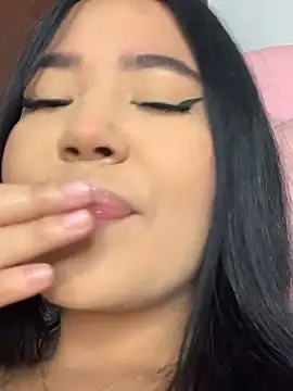 DulcePiink online show from 02/14/26, 07:54