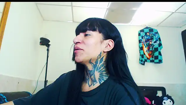 jazmin wolf online show from 02/16/26, 05:09