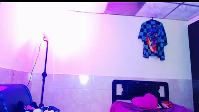 jazmin wolf online show from 02/23/26, 11:40