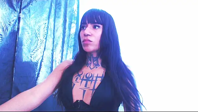 jazmin wolf online show from 07/22/26, 05:49