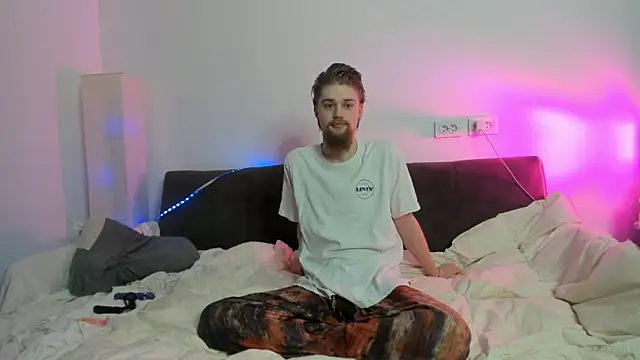 Lev Miller online show from 02/10/26, 03:32