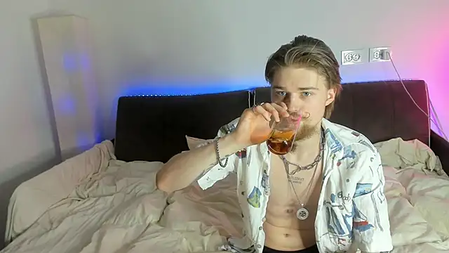 Lev Miller online show from 02/26/26, 03:55