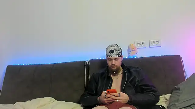 Lev Miller online show from 03/07/26, 02:19