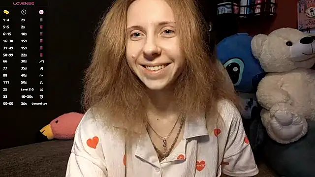 TiaraHenegan online show from 02/01/26, 07:18