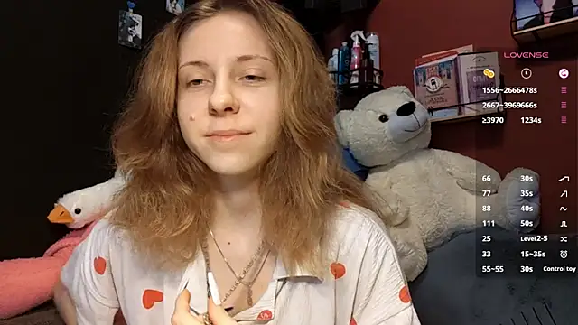 TiaraHenegan online show from 02/11/26, 07:13