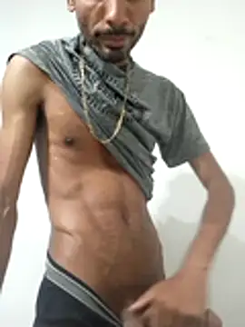 Snapshot of moreno_alpha_br chatting on 01/07/26, 02:47 moreno alpha br online show from 01/07/26, 02:47