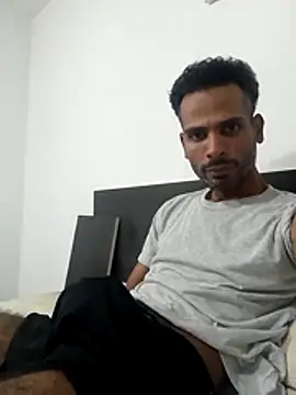 Snapshot of moreno_alpha_br chatting on 03/06/26, 03:58 moreno alpha br online show from 03/06/26, 03:58