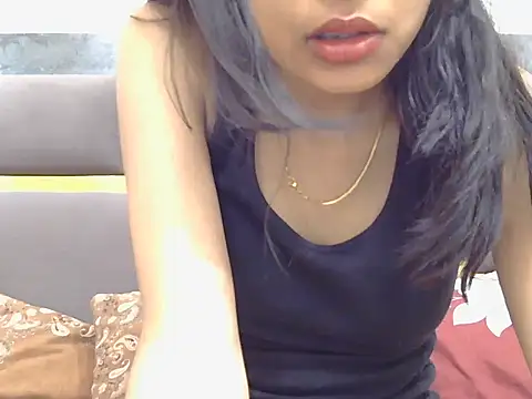 hina 001 online show from 02/08/26, 11:02