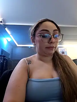 nicol moons online show from 03/17/26, 05:55